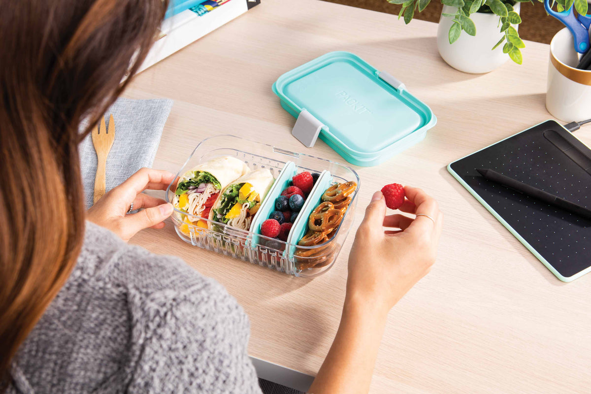 mod-bento-lunch-container-y8 2022_Lifestyle_MOD-Lunch_Mint_02_Lores.jpg